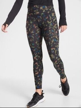 Athleta Rainier Leopard Print Leggings - Medium Tall